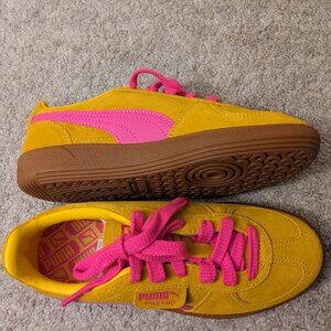 Size 4 Kids Puma Palermo: Orange & Pink Suede